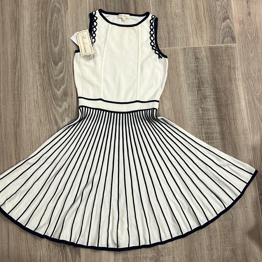SHOSHANNA DRESS NWT size: Petite